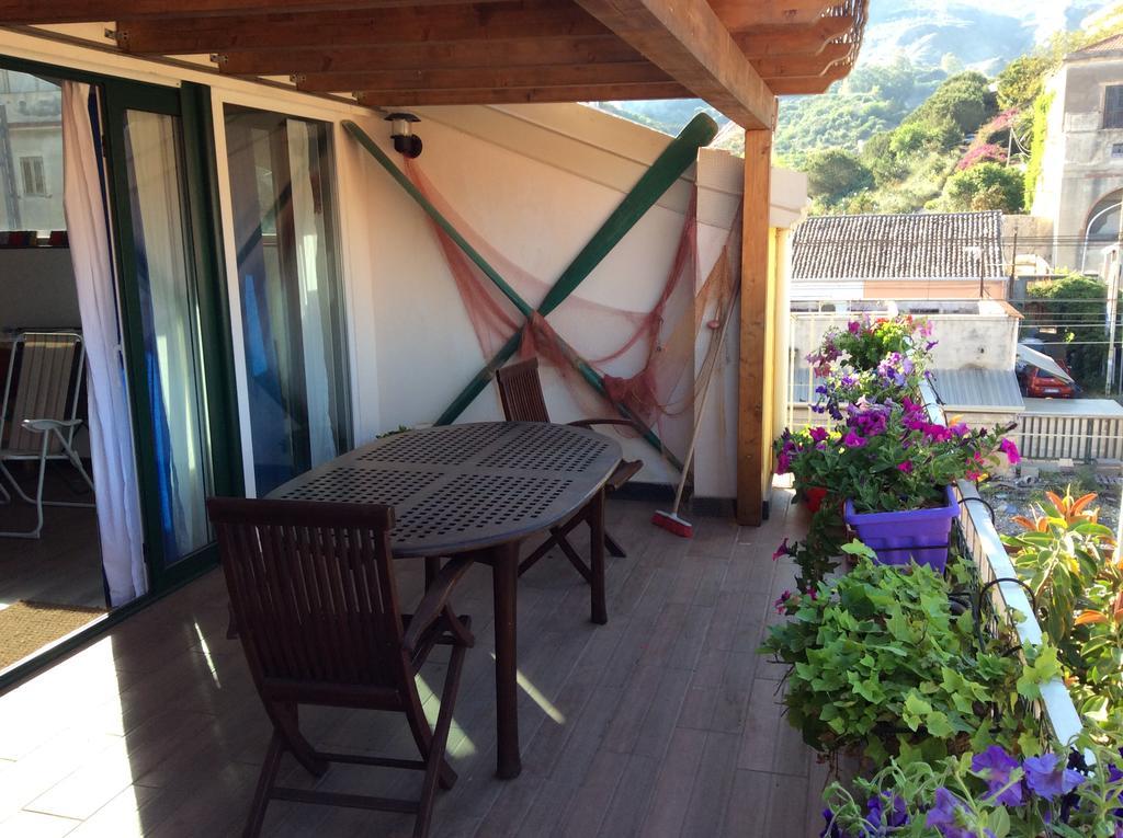 Taormina Stationhouse Apartment Екстериор снимка