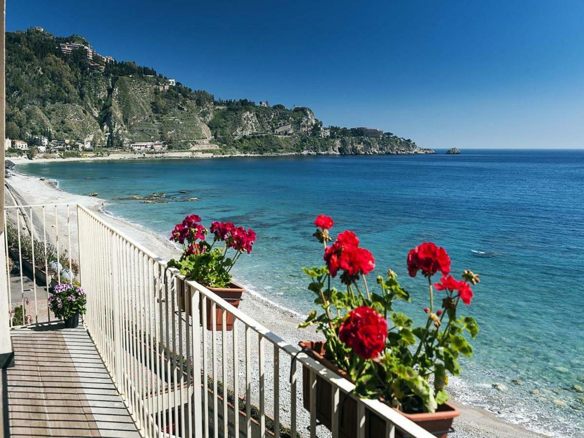 Taormina Stationhouse Apartment Екстериор снимка